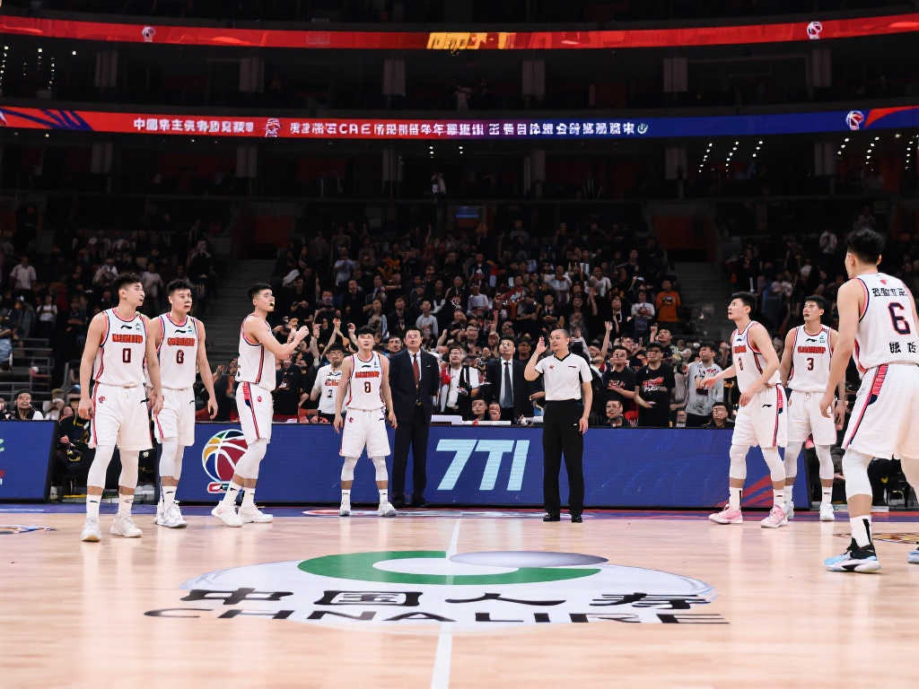 CBA季后赛抢七大战上演，传统强队鏖战至最后一刻